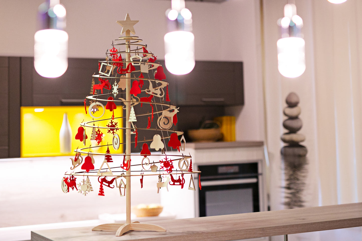 Spira Small oval - Santa's Light Shop